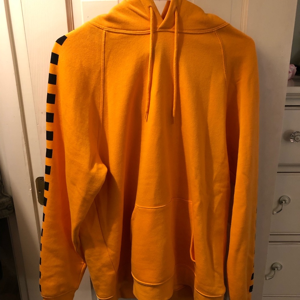 Mustard yellow checkered sweatshirt, Forever 21